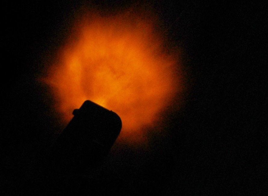 වැලි පොලේ සෙබළ තුවක්කු පත්තු වෙයි : තරුණයෙක් මරුට !