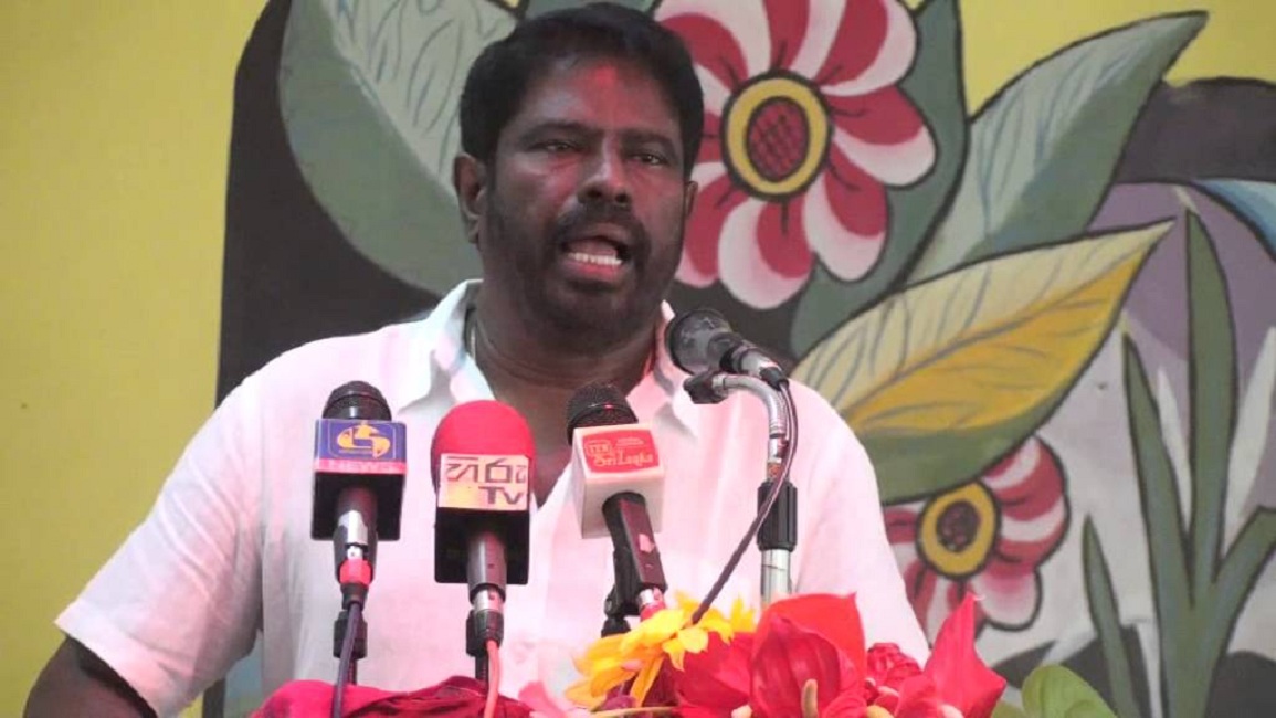 අද ශ්‍රීලනිප සාමාජිකයා වැටට තියලා ගහපු අමුඩේ වගේ - විජිත් විජිතමුණි සොයිසා 