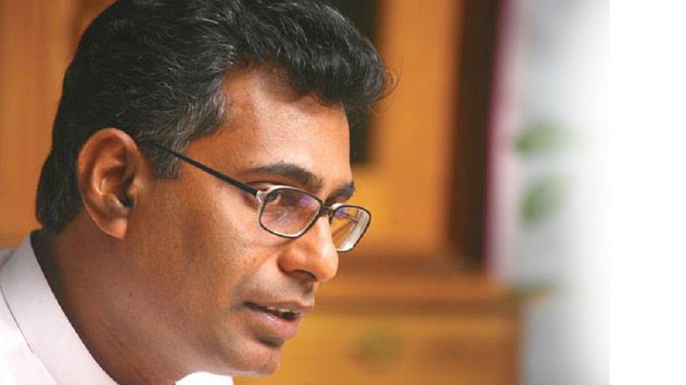 යුද්ධයට මුවා වී සිදුකළ අපරාධ වලට එරෙහිව නීතිය ක්‍රියාත්මක කළ යුතුයි - පාඨලී 