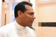 අර්ජුනගෙන් දයාසිරි සල්ලි ගත්තේ ඡන්දෙටලු